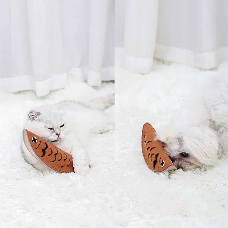 Funny Fish Shape Leaking Food Toy Bite-resistant Sniffing Puzzle Doll Tooth Cleaning Molar Toys For Dogs Cats